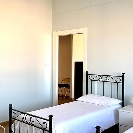 Clara Apartment *