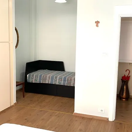 Apartment Clara *